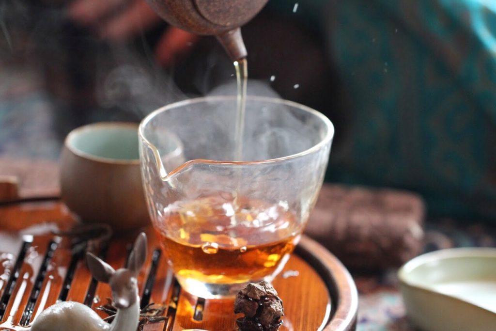 What are the best shops to buy gourmet luxury artisanal tea right now?